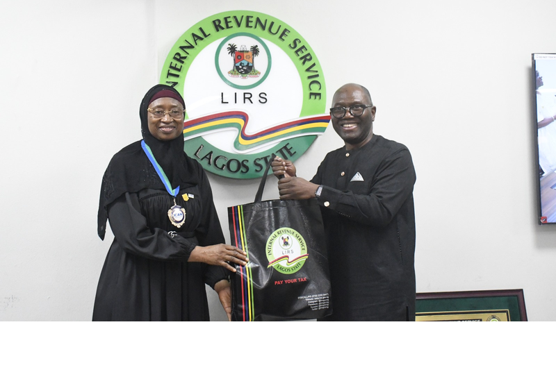ICAN President in LIRS